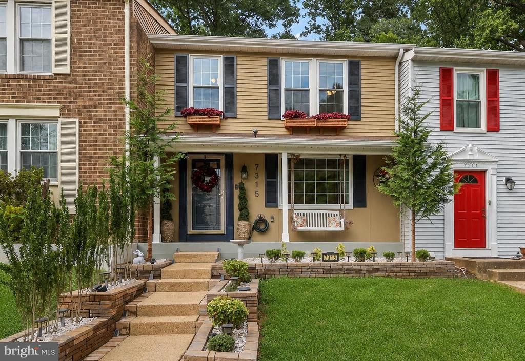 7315 Golden Horseshoe Court, Springfield, VA 22153 Main Photo