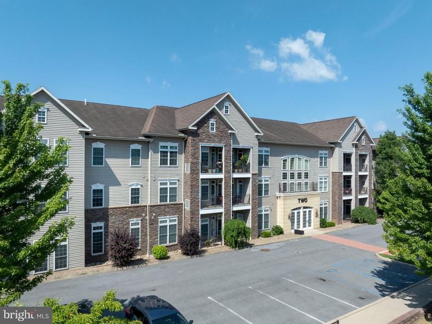200 Jefferson Avenue, Unit 216, State College, PA 16801 Main Photo