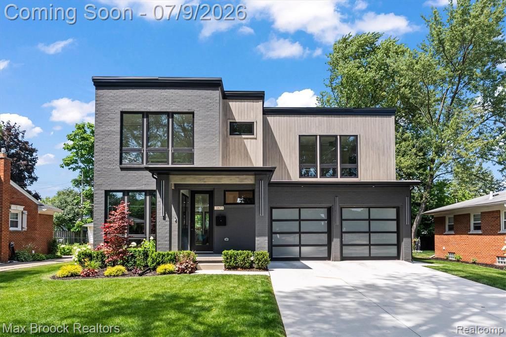 1673 Hazel Street, Birmingham, MI 48009 Main Photo