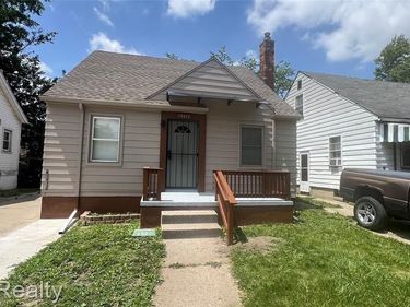 19419 Carrie Street, Detroit, Mi 48234