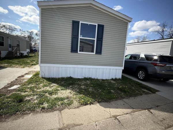 833 E Duke St, Unit 31, Vermillion, SD 57069