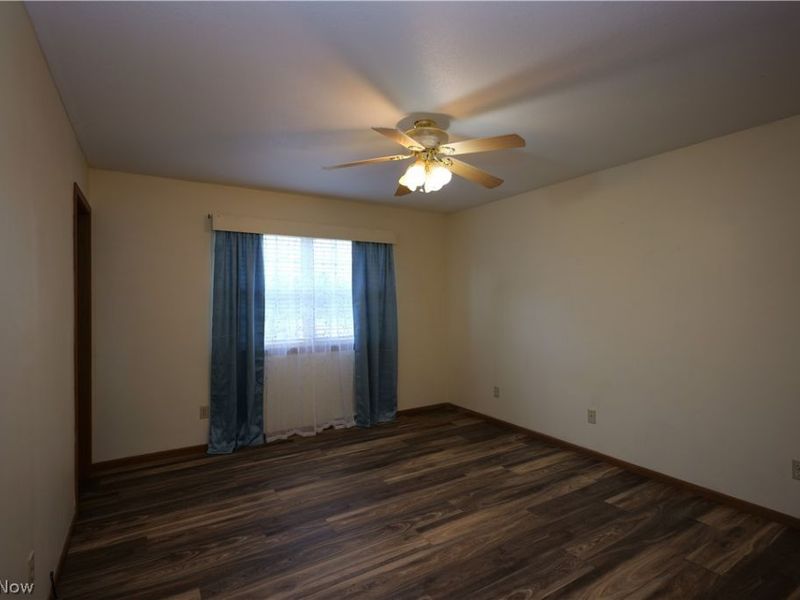 47095 Timber Run Street, New Waterford, OH 44445 Photo 14