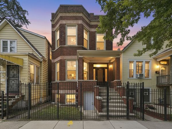2248 S Kirkland Avenue , Chicago, IL 60623