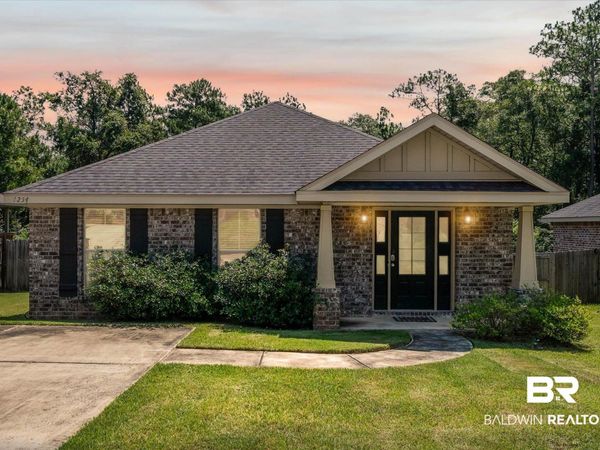 1254 W FOREST GLEN Drive, Mobile, AL 36618