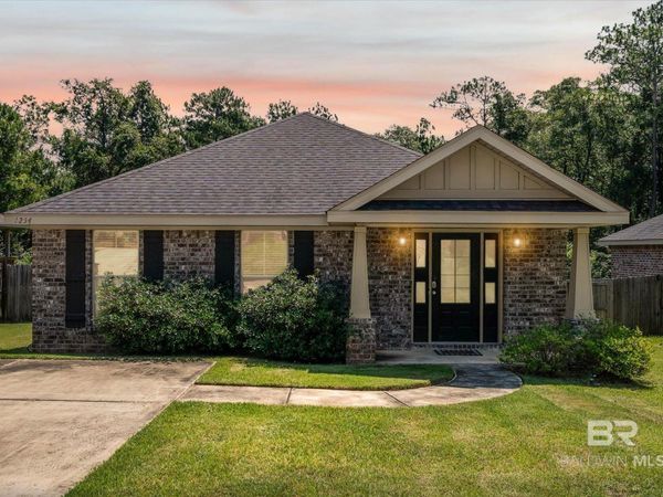 1254 W FOREST GLEN Drive, Mobile, AL 36618