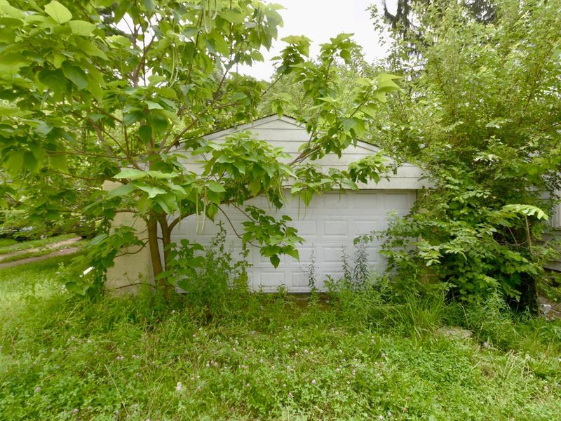 1452 Aberdeen Avenue , Columbus, OH 43211 Photo 3