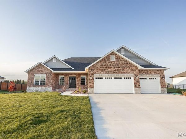 1192 Widgeon Drive , Mascoutah, IL 62258