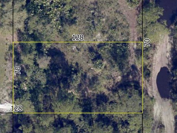9335 105th Ct , Vero Beach, FL 32967
