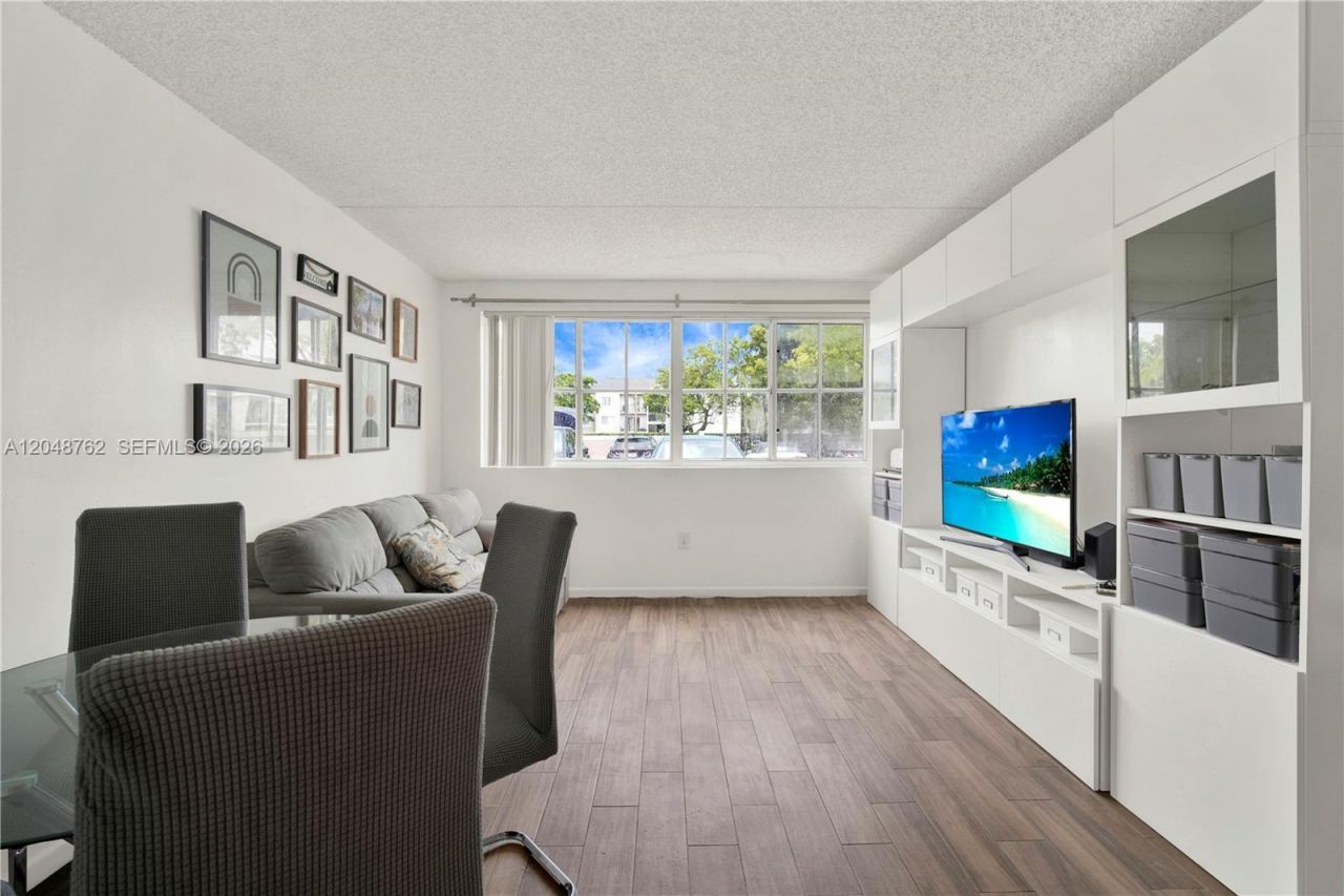 Please Call For Address, Unit 113, Hialeah, FL 33015 Photo