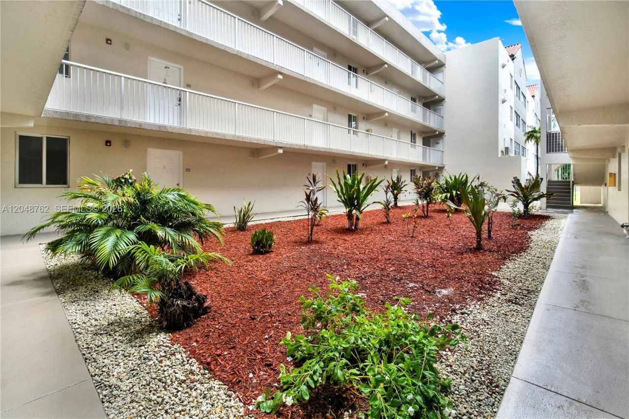 Please Call For Address, Unit 113, Hialeah, FL 33015 Photo