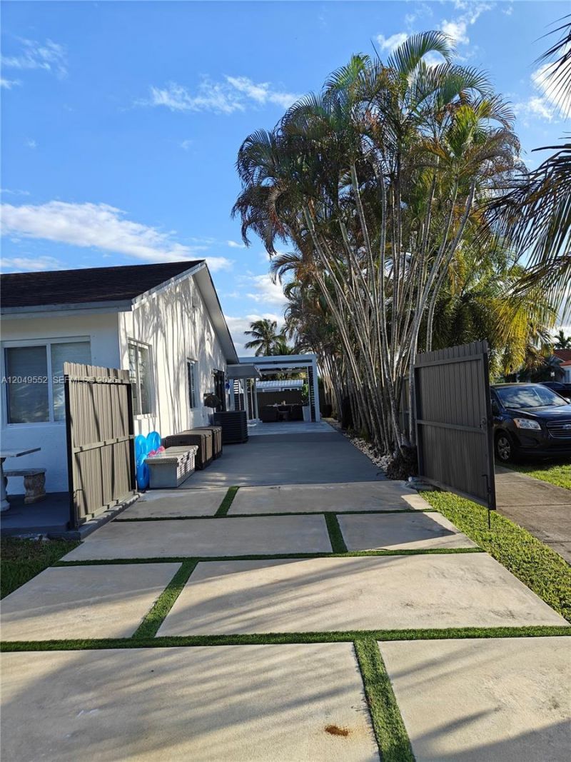 14444 SW 107th Ter , Miami, FL 33186 Photo