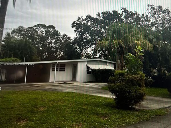 2106 79th CT , Unit A, Vero Beach, FL 32966