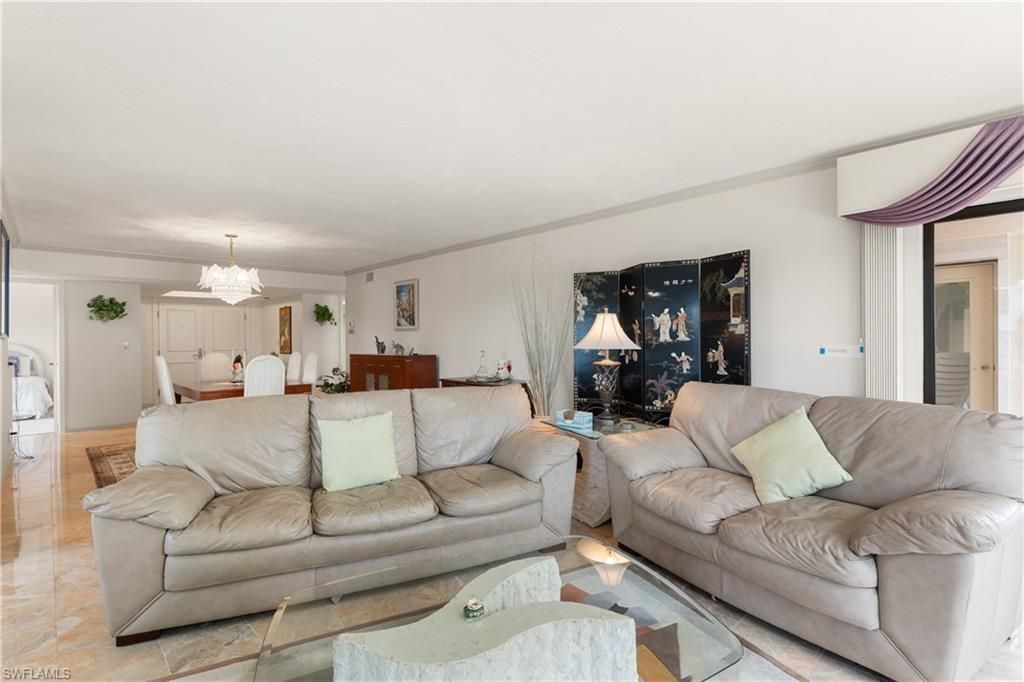 4451 Gulf Shore Blvd N, Unit 505, Naples, FL 34103 Photo