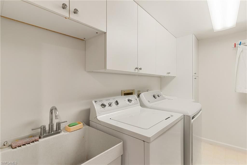 4451 Gulf Shore Blvd N, Unit 505, Naples, FL 34103 Photo