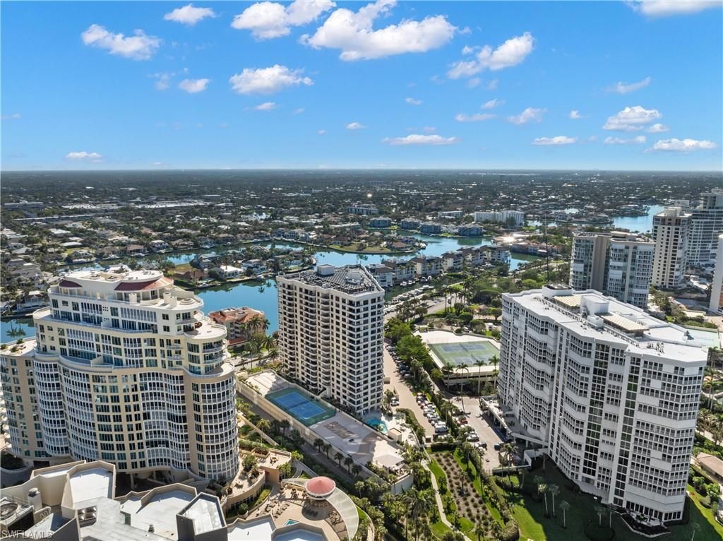 4451 Gulf Shore Blvd N, Unit 505, Naples, FL 34103 Photo