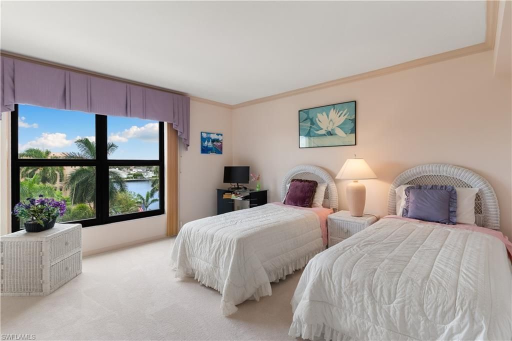 4451 Gulf Shore Blvd N, Unit 505, Naples, FL 34103 Photo