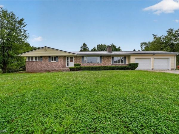 4552 N Monroe Center Road , Kingsville, OH 44048