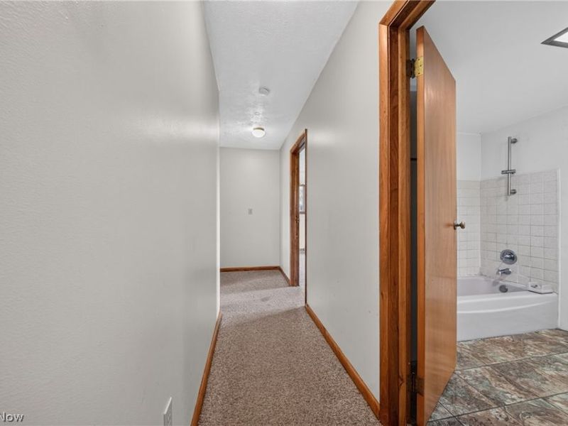 4552 N Monroe Center Road, Kingsville, OH 44048 Photo 13