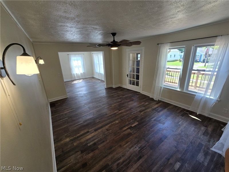 132 E Main Street, South Amherst, OH 44001 Photo 11