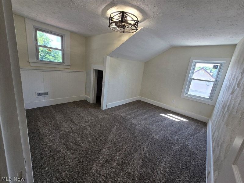 132 E Main Street, South Amherst, OH 44001 Photo 21
