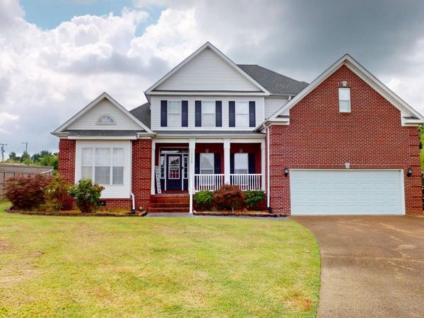 1775 Putter Lane , Dyersburg, TN 38024