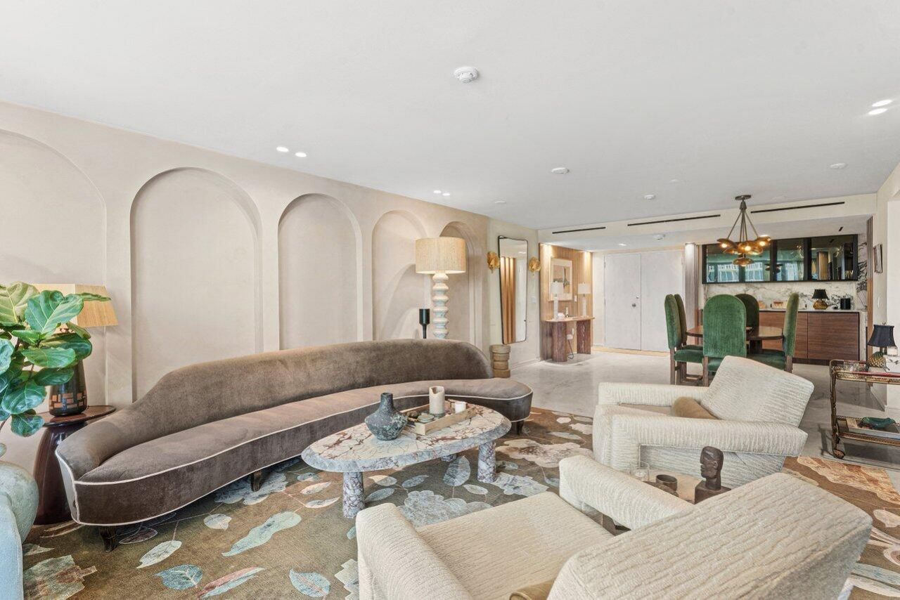 100 Sunrise Avenue, Unit 418, Palm Beach, FL 33480 Photo