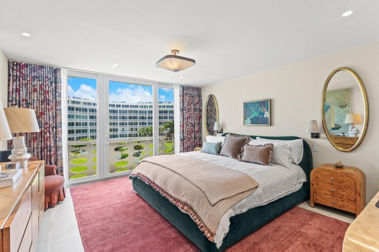 100 Sunrise Avenue, Unit 418, Palm Beach, FL 33480 Photo