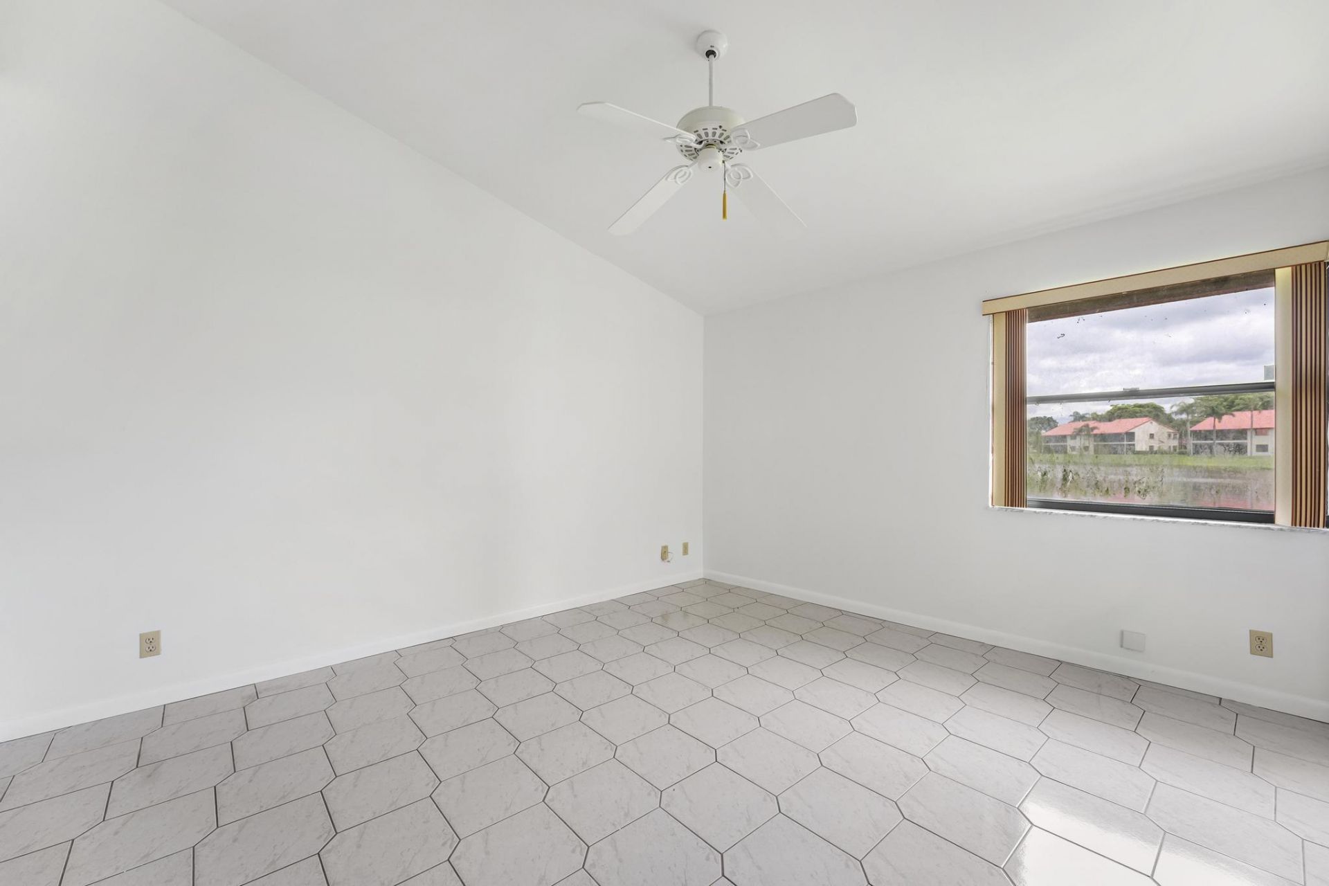 7792 Lexington Club Boulevard, Unit B, Delray Beach, FL 33446 Photo