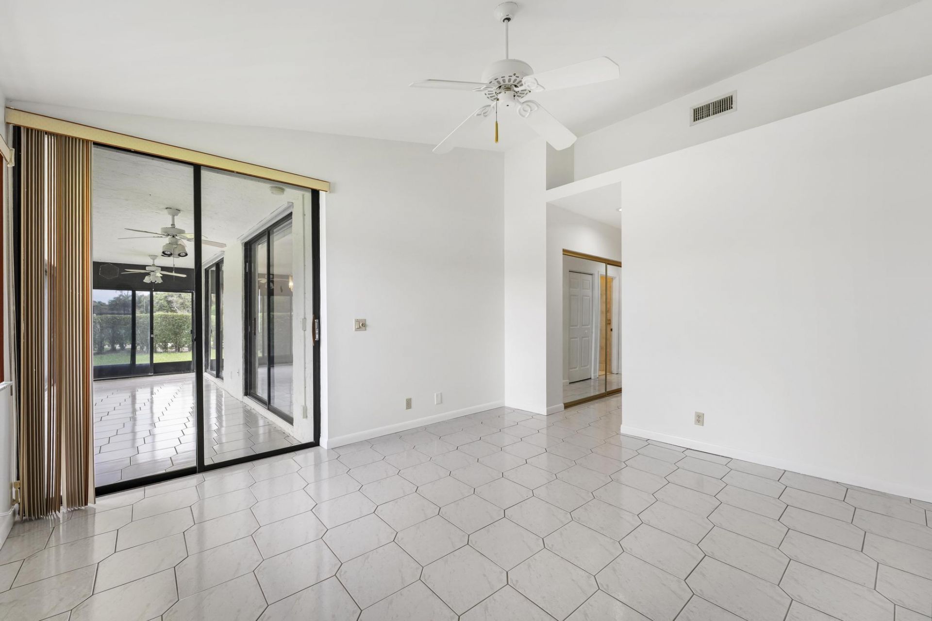7792 Lexington Club Boulevard, Unit B, Delray Beach, FL 33446 Photo