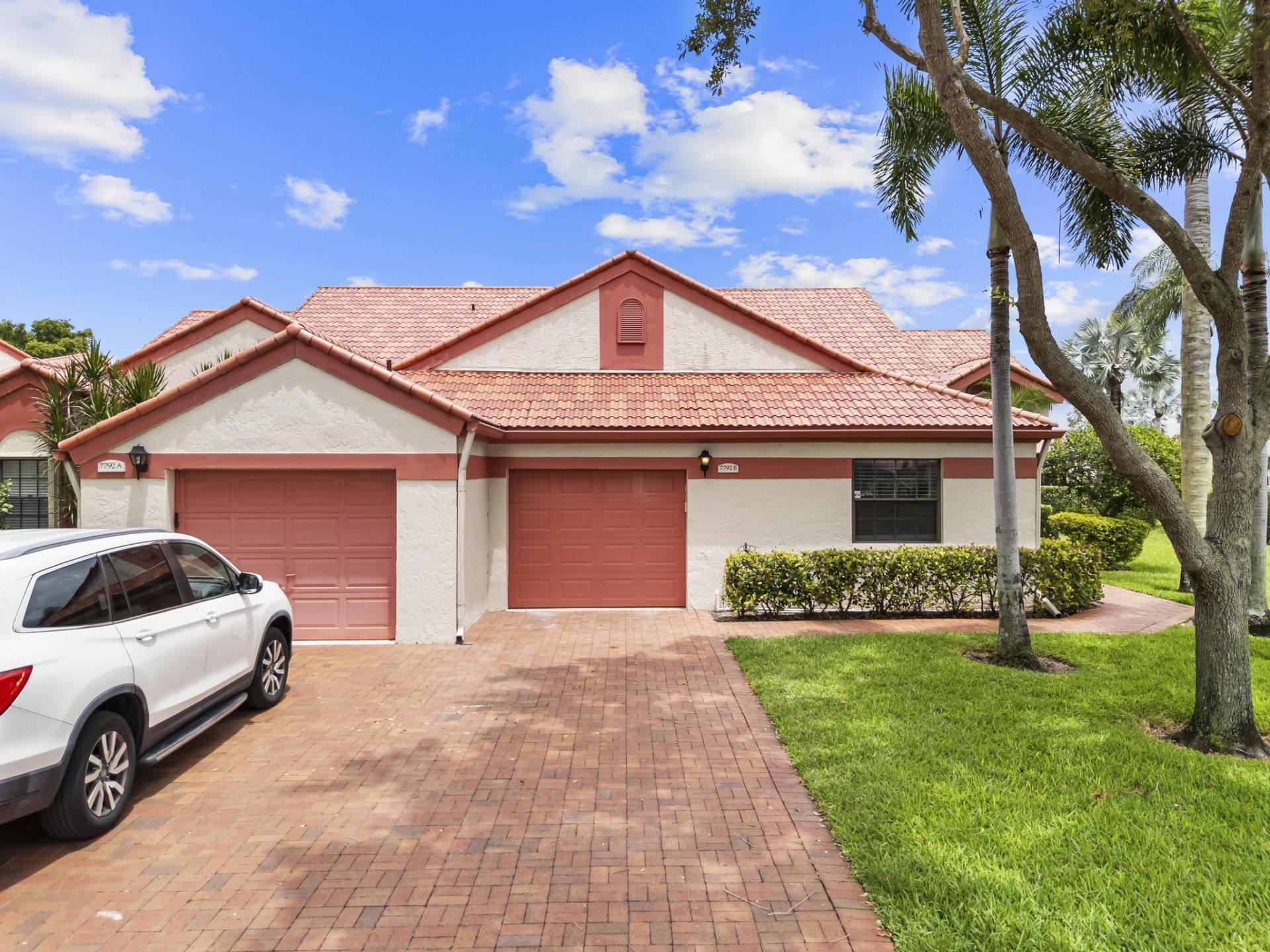 7792 Lexington Club Boulevard, Unit B, Delray Beach, FL 33446 Photo
