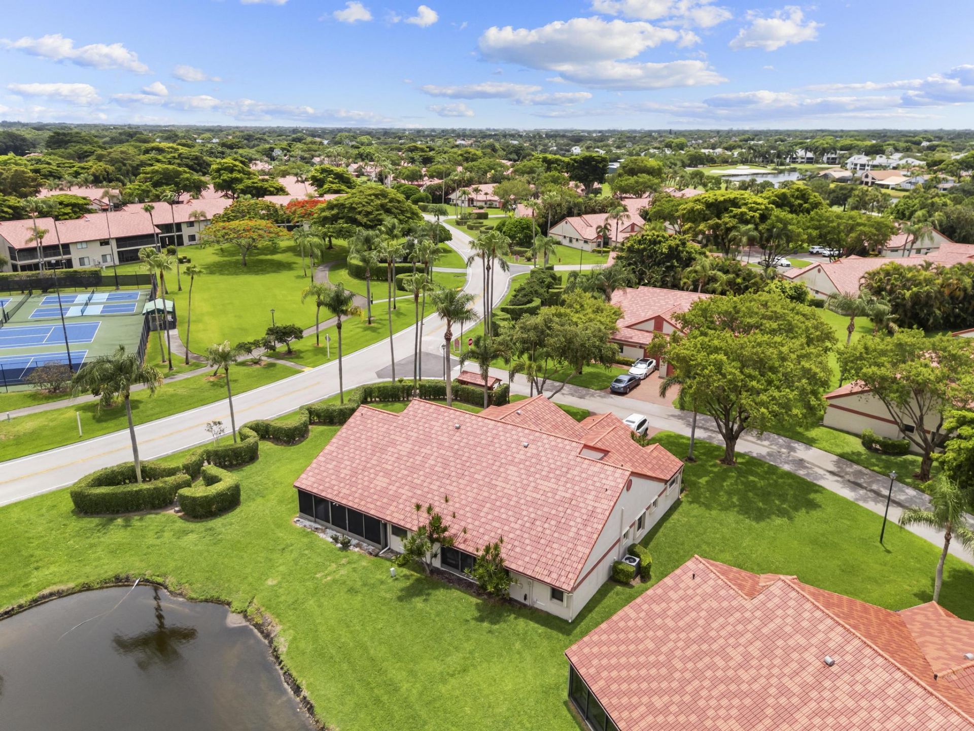 7792 Lexington Club Boulevard, Unit B, Delray Beach, FL 33446 Photo