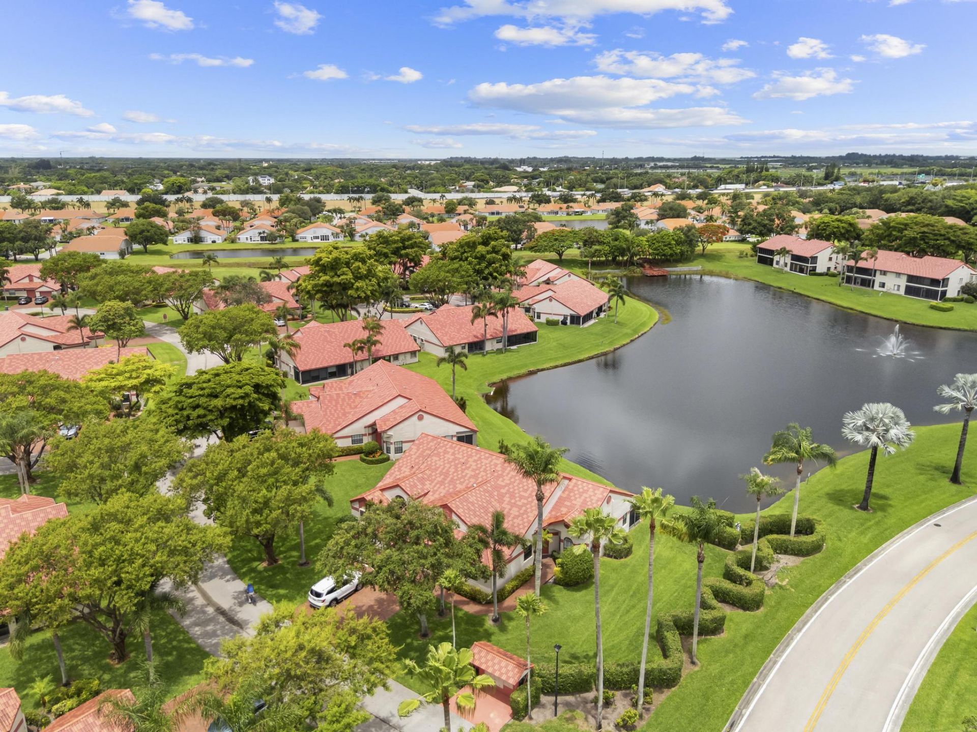 7792 Lexington Club Boulevard, Unit B, Delray Beach, FL 33446 Photo