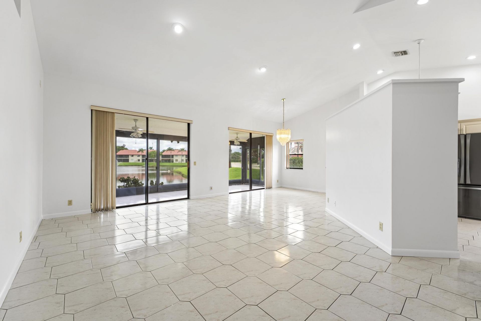 7792 Lexington Club Boulevard, Unit B, Delray Beach, FL 33446 Photo