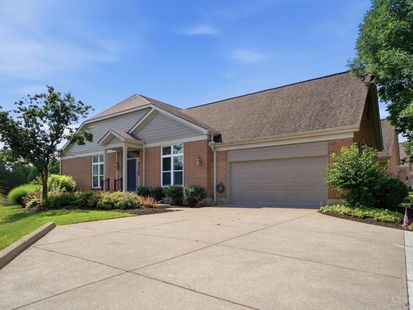 7516 Blue Fox Run, West Chester, OH 45069