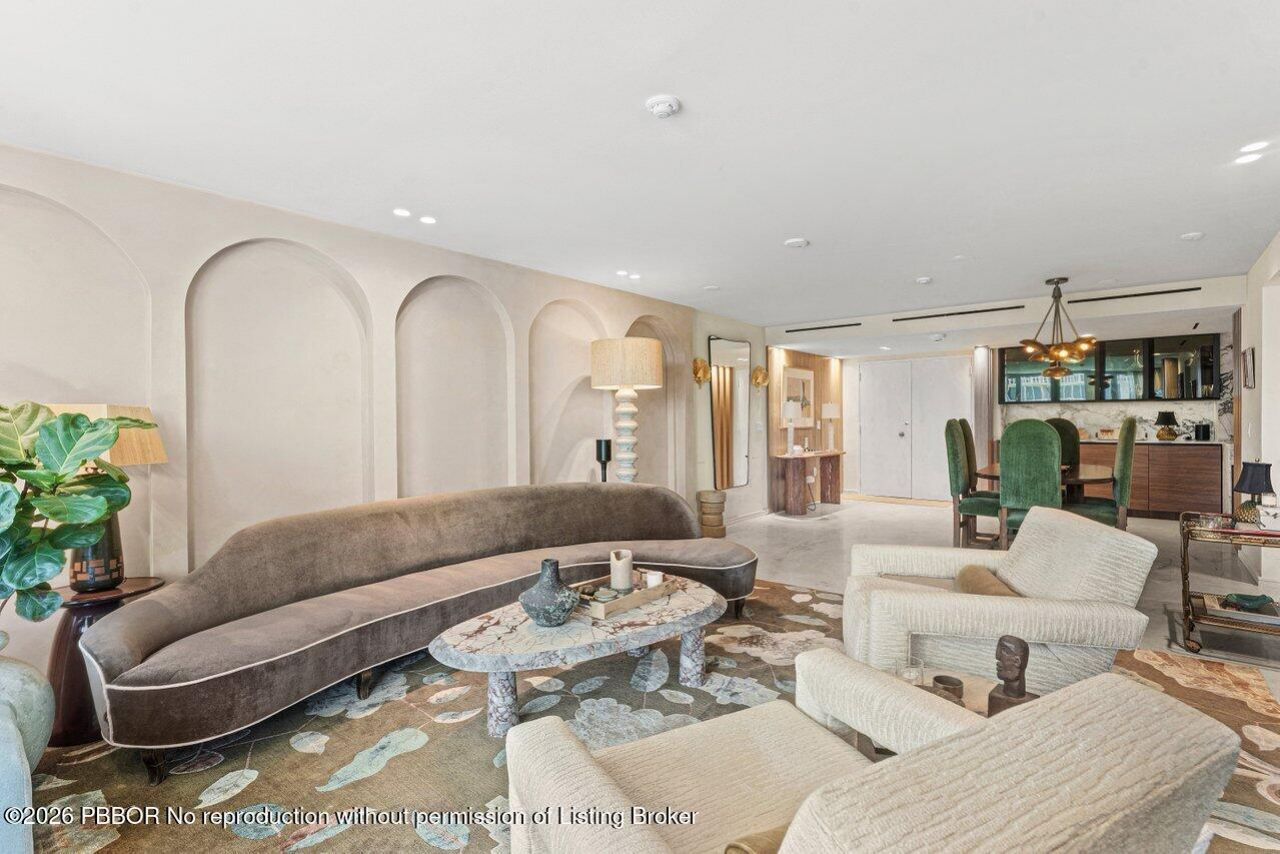 100 Sunrise Avenue, Unit 418, Palm Beach, FL 33480 Photo