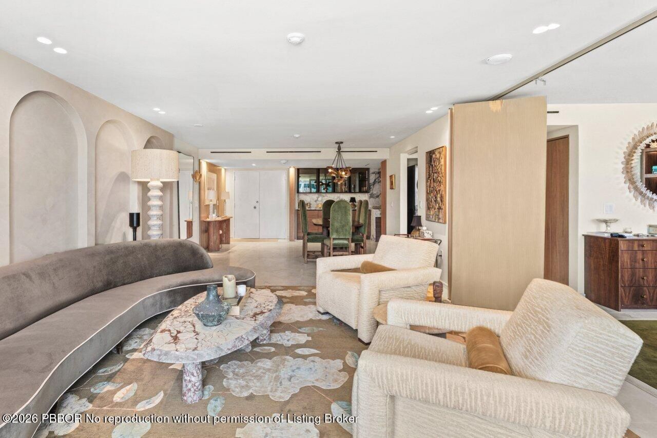 100 Sunrise Avenue, Unit 418, Palm Beach, FL 33480 Photo