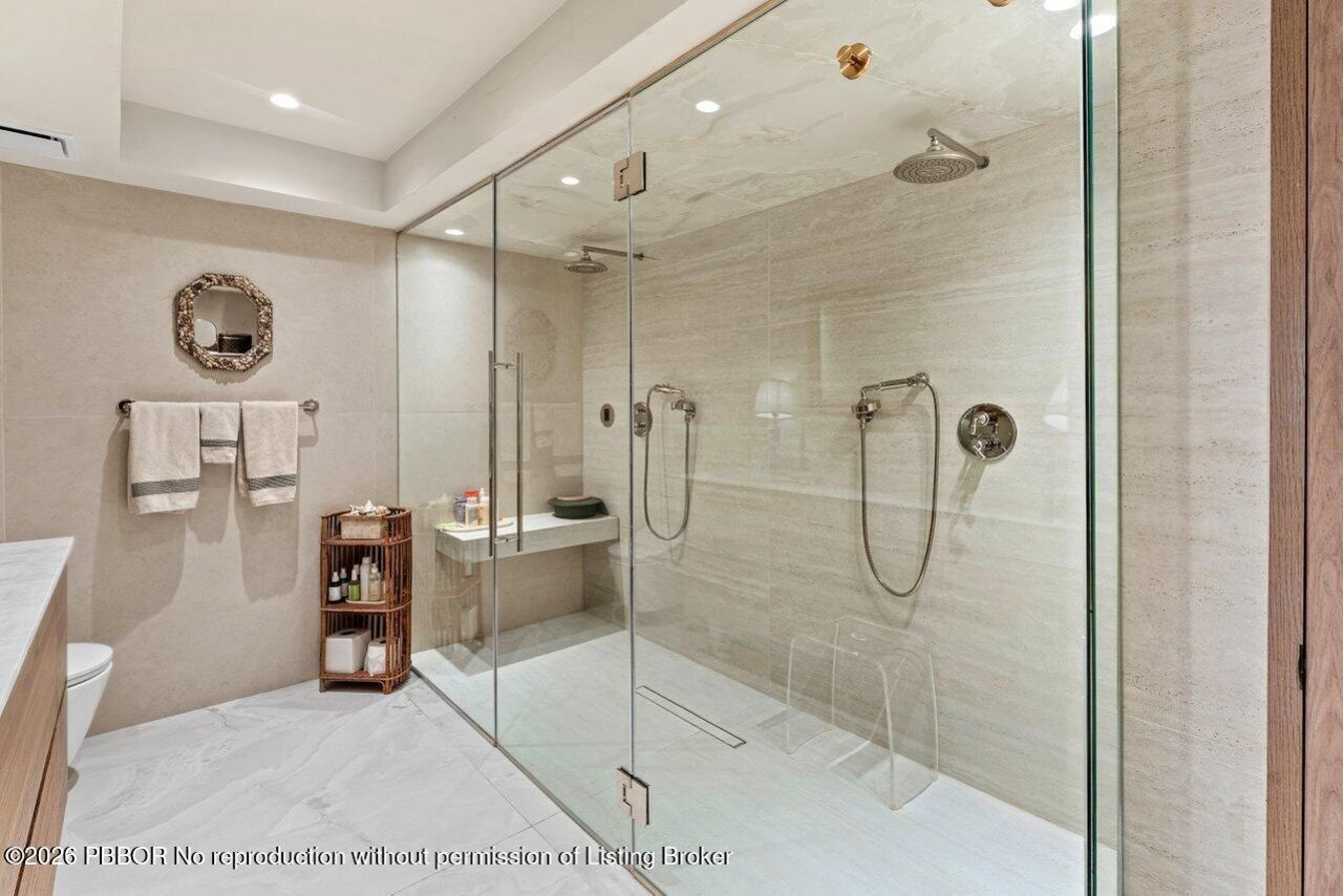 100 Sunrise Avenue, Unit 418, Palm Beach, FL 33480 Photo