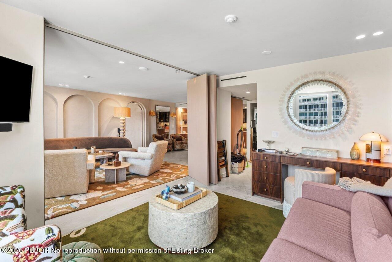 100 Sunrise Avenue, Unit 418, Palm Beach, FL 33480 Photo