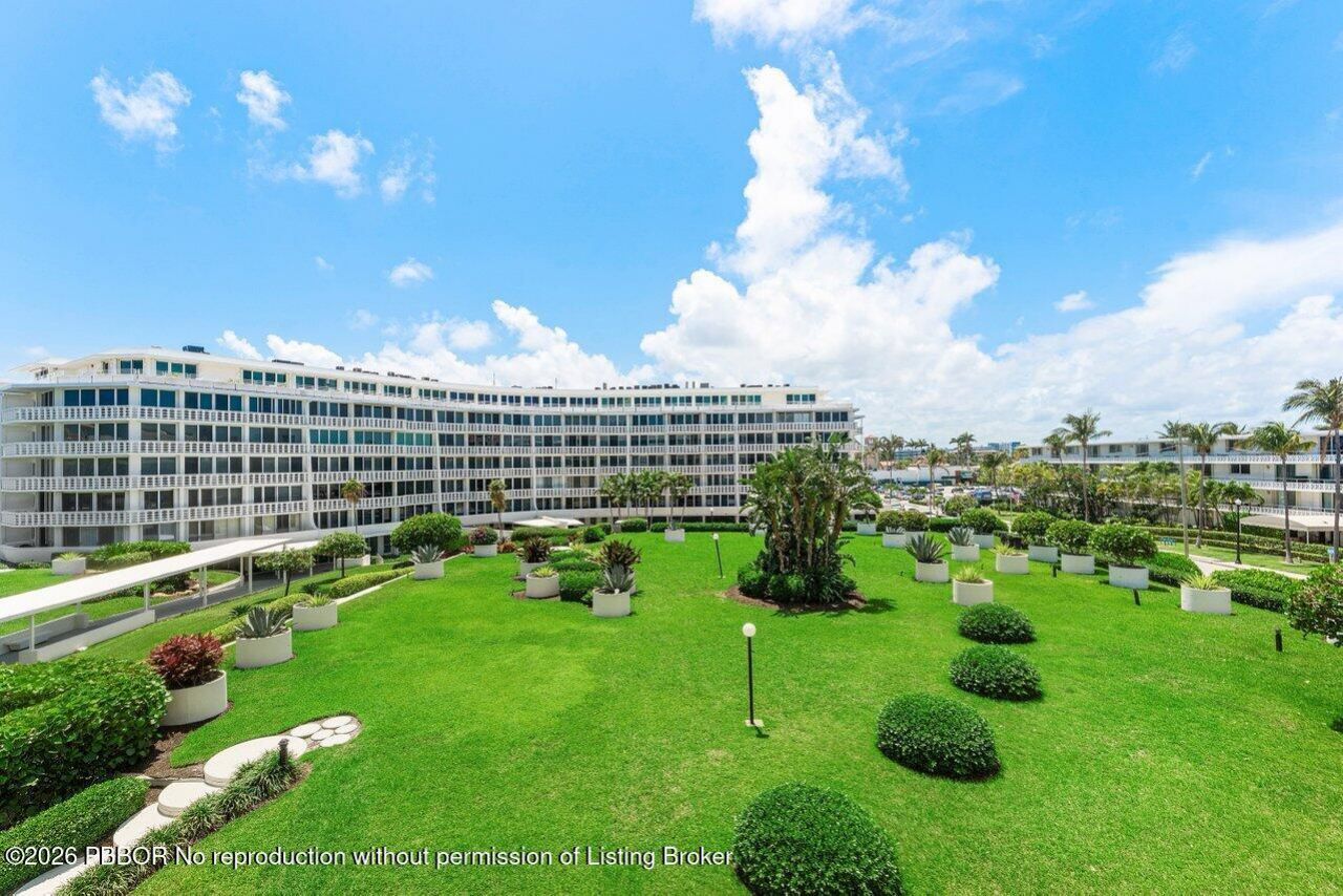 100 Sunrise Avenue, Unit 418, Palm Beach, FL 33480 Photo