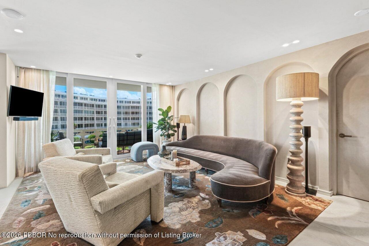 100 Sunrise Avenue, Unit 418, Palm Beach, FL 33480 Photo