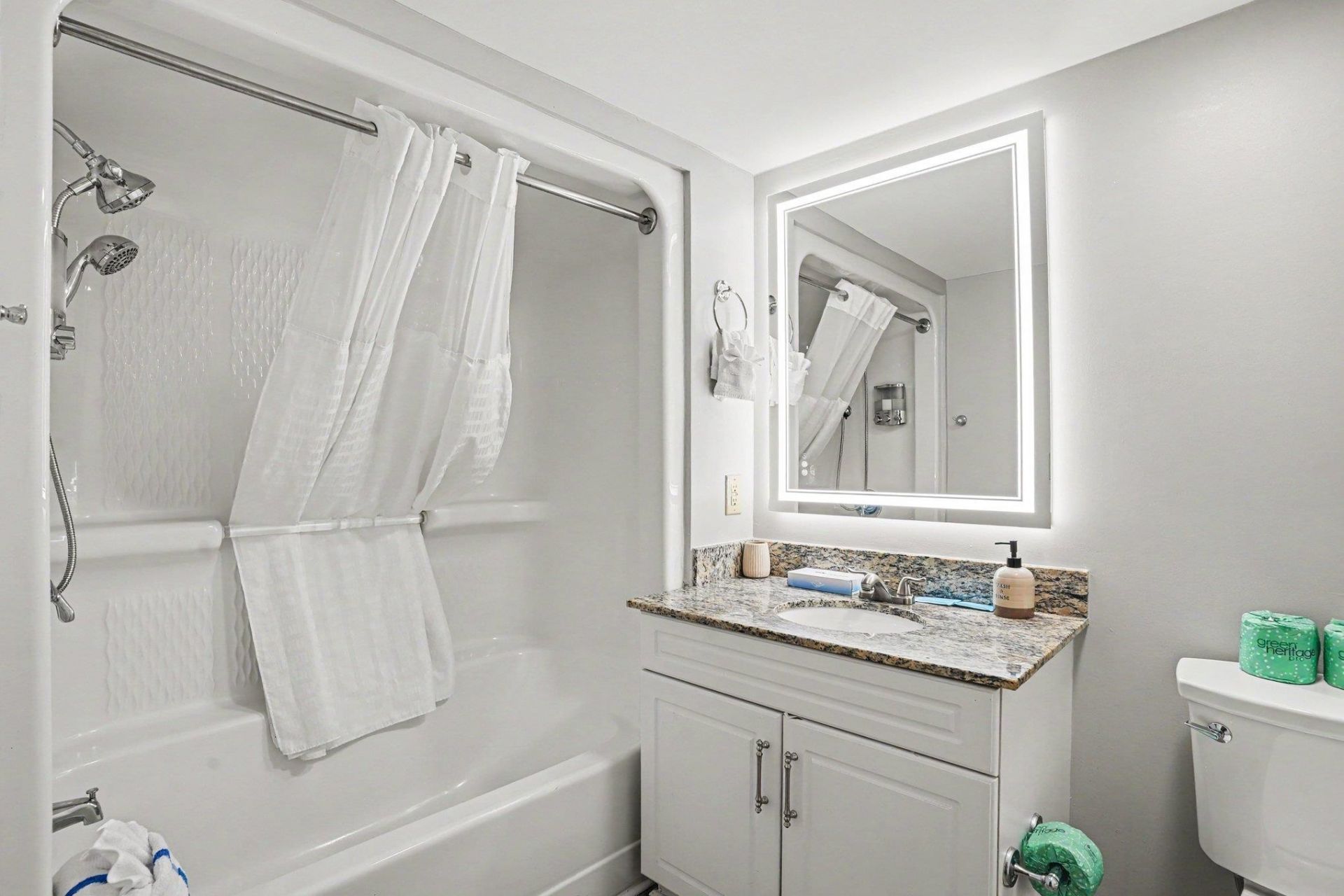 3000 N Ocean Blvd.  Photo 14