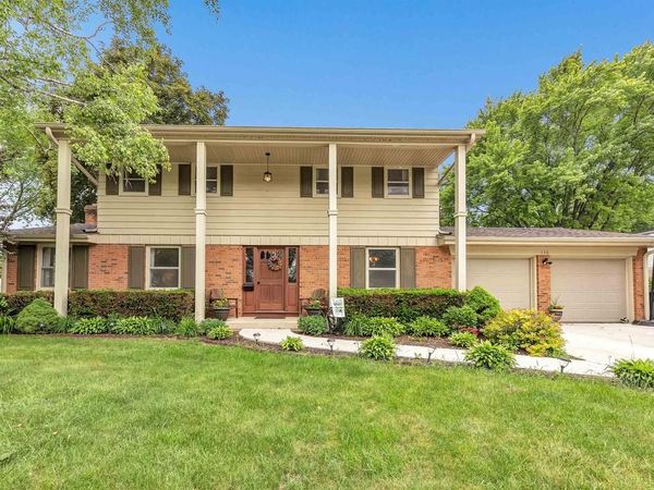 116 S CLAY STREET, De Pere, WI 54115