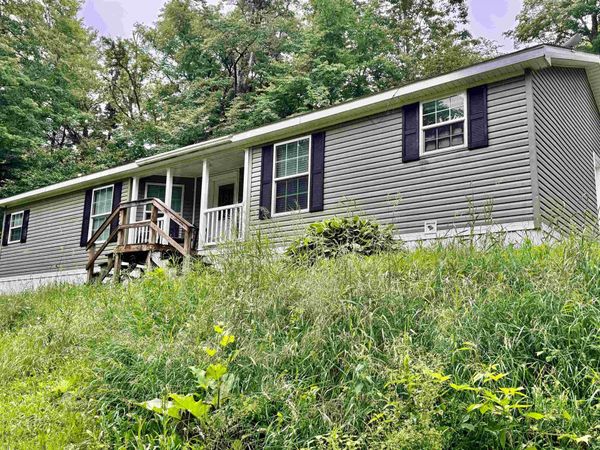 7143 County Road, Calais, VT 05648