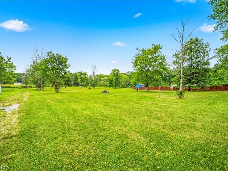 8625 Ravenna Road, Chardon, OH 44024 Photo 30