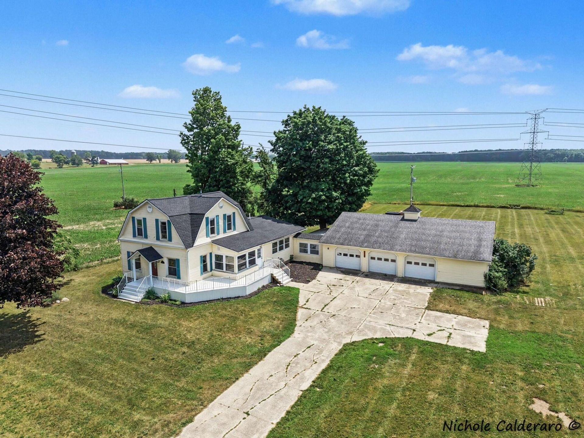 9640 E Condensery Road, Carson City, MI 48811 Main Photo