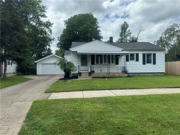 212 Rogers Avenue , Tonawanda, NY 14150