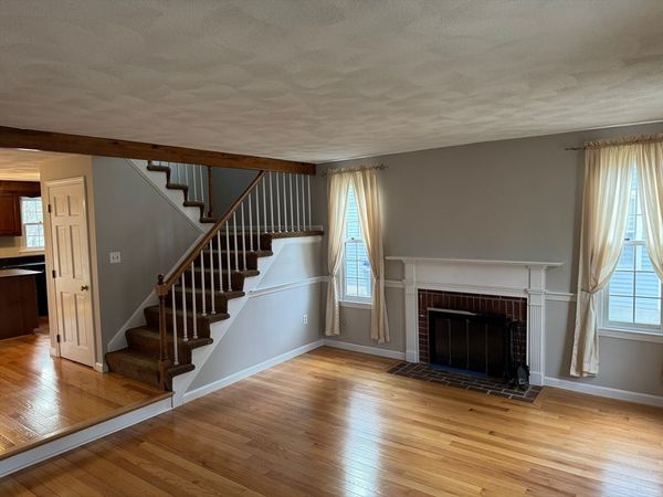 887 Wellman Ave, Unit 887, Chelmsford, MA 01863