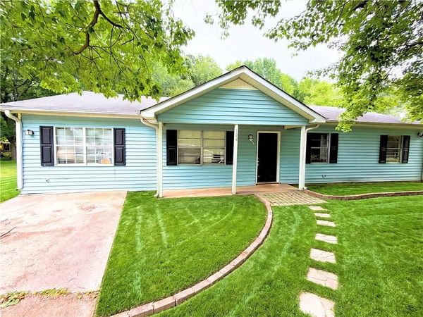 124 Libby Lane , Jonesboro, GA 30238