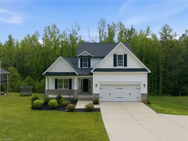 1739 Ramhurst Drive , Clemmons, NC 27012