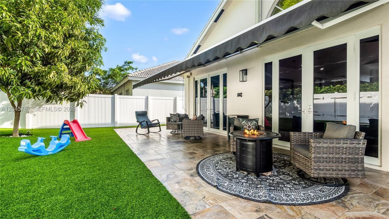 123 SW 164th Ave, Pembroke Pines, FL 33027 Photo